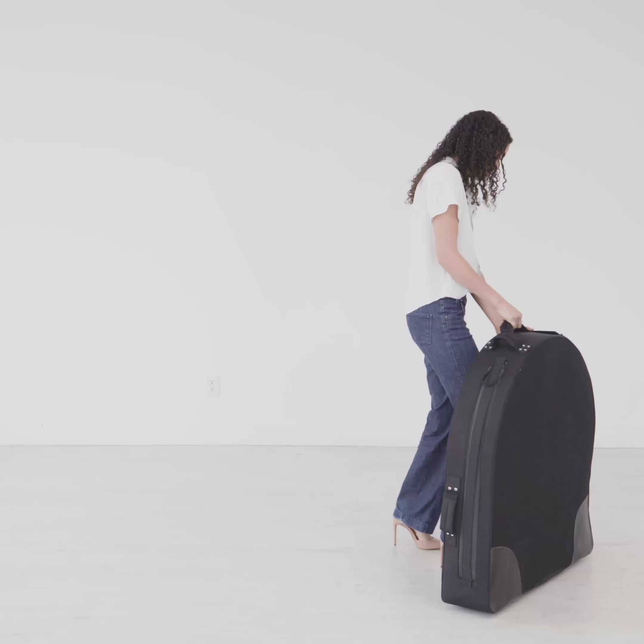 tortilla 360 photo booth carrying case for travel video